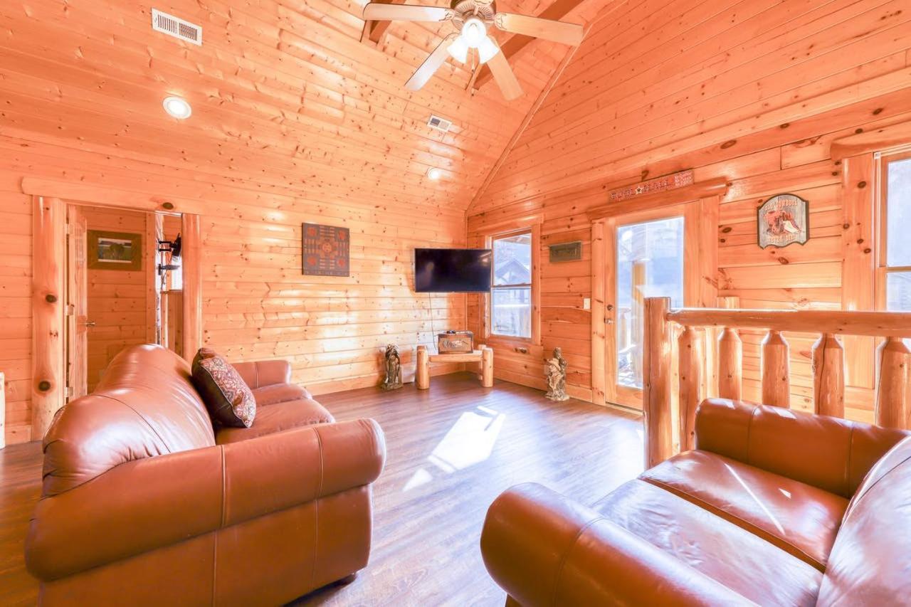Black Bear Ridge Resort: Valhalla Manor By Dc Sevierville Exterior foto