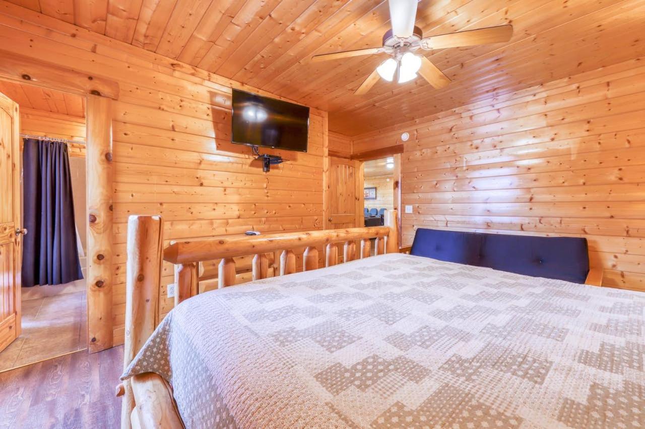 Black Bear Ridge Resort: Valhalla Manor By Dc Sevierville Exterior foto