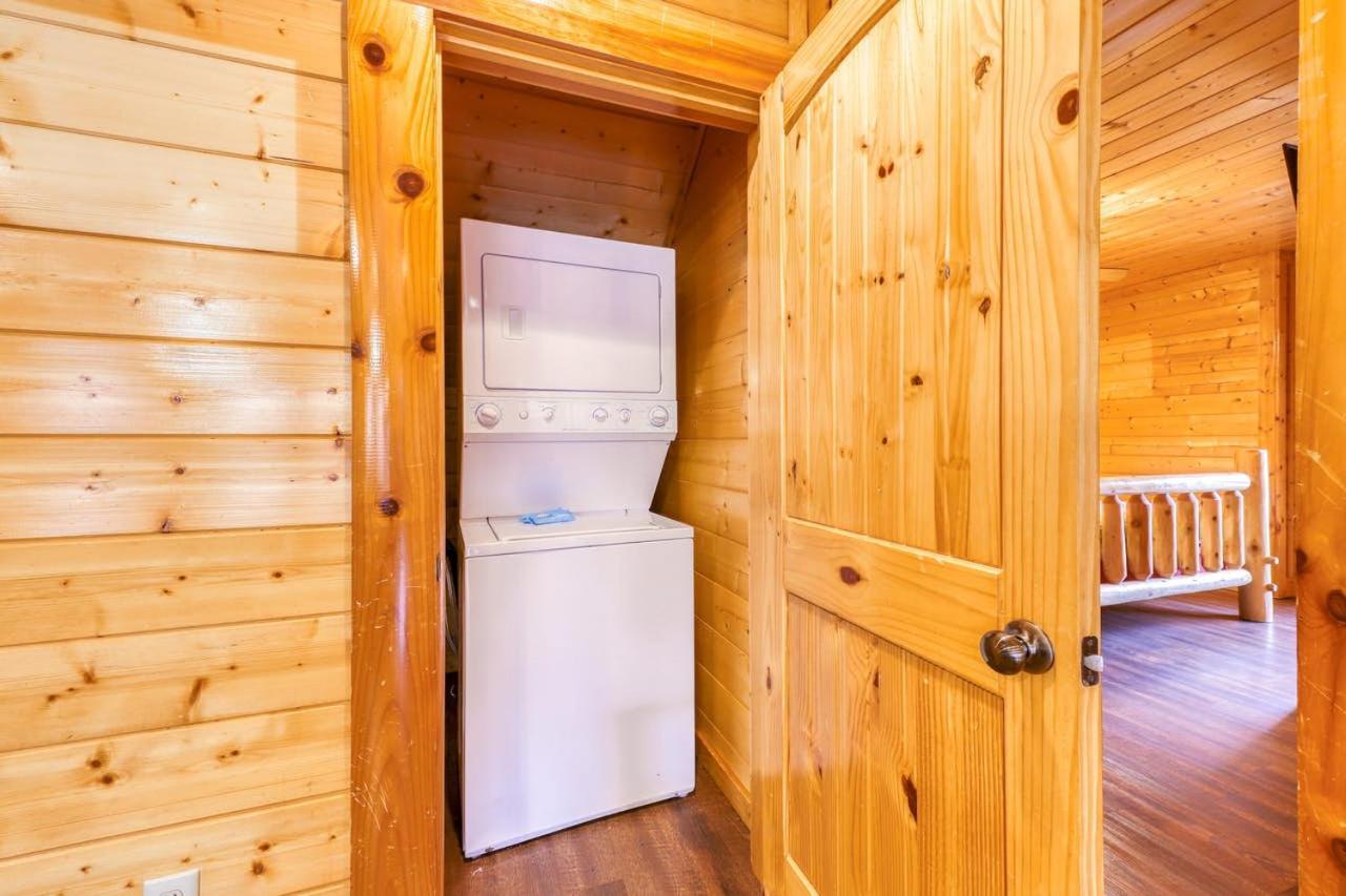 Black Bear Ridge Resort: Valhalla Manor By Dc Sevierville Exterior foto