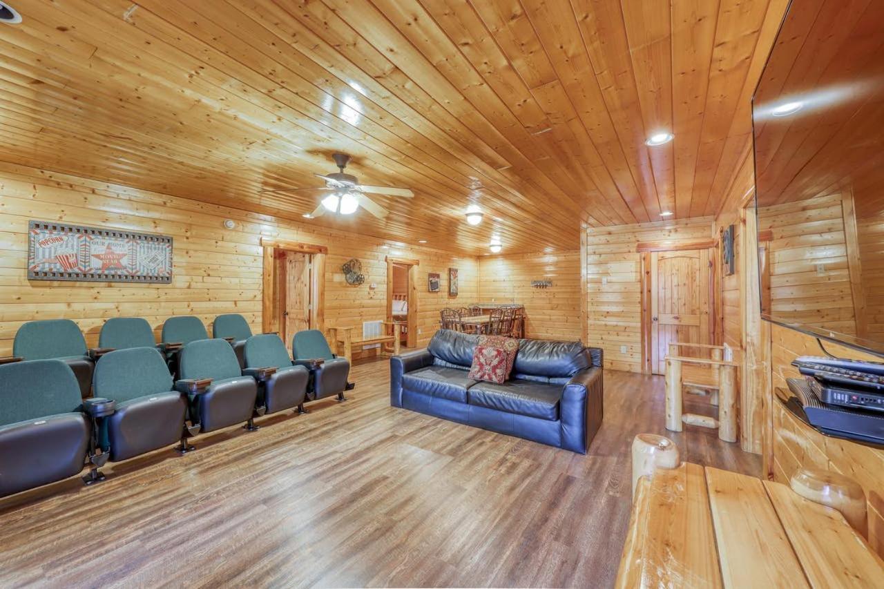Black Bear Ridge Resort: Valhalla Manor By Dc Sevierville Exterior foto