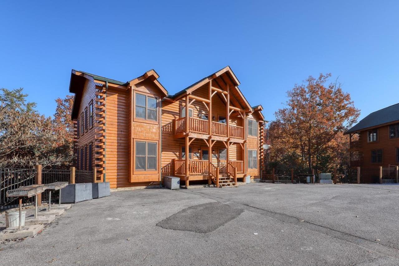 Black Bear Ridge Resort: Valhalla Manor By Dc Sevierville Exterior foto